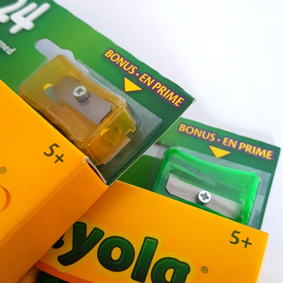 24 pcs Wood Multicolored Pencils (New ones) - Picture 3 of 3